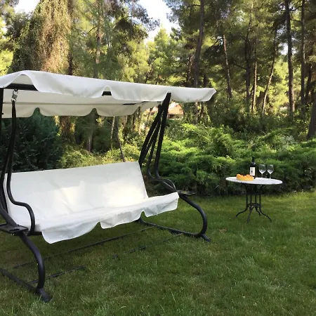 Beautiful Summerhouse In Sani's Pine Forest 펜션 Sani (Chalkidiki)